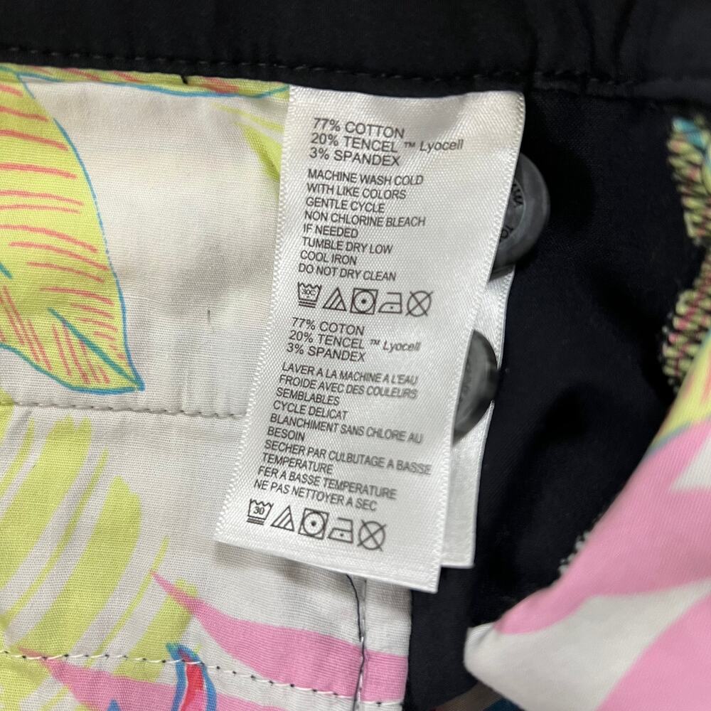 Tommy Bahama Women's Whimsigoth Black Boracay Bermuda shorts NWT - Picture 5 of 15